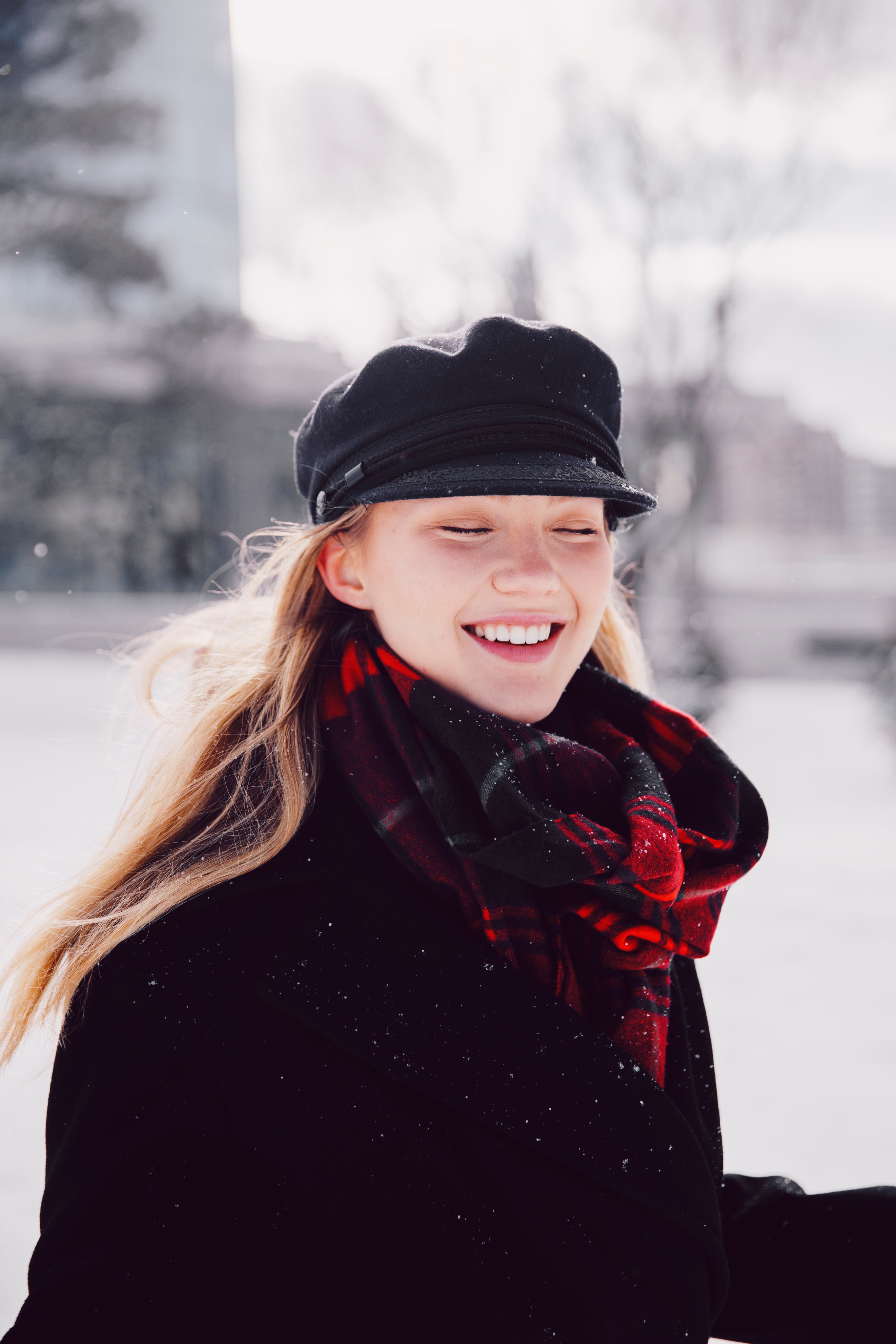 files/happiness-in-the-snow-and-sunshine.jpg